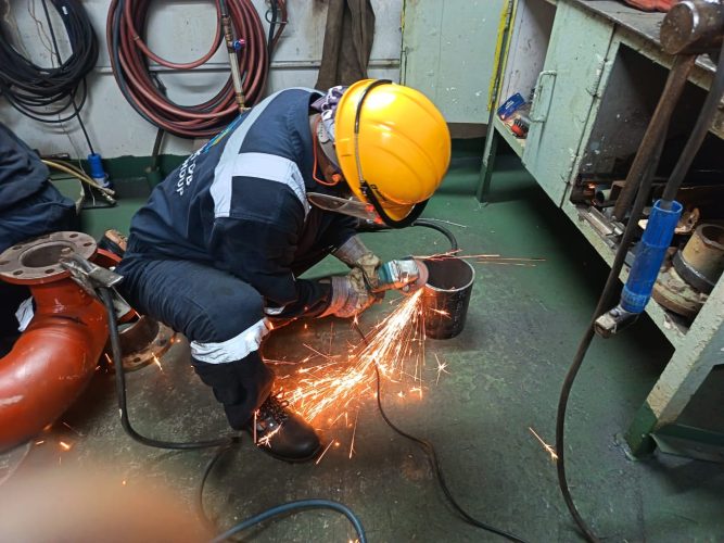 eac97350-51d3-4a9e-ab60-7cfbeabcbc52